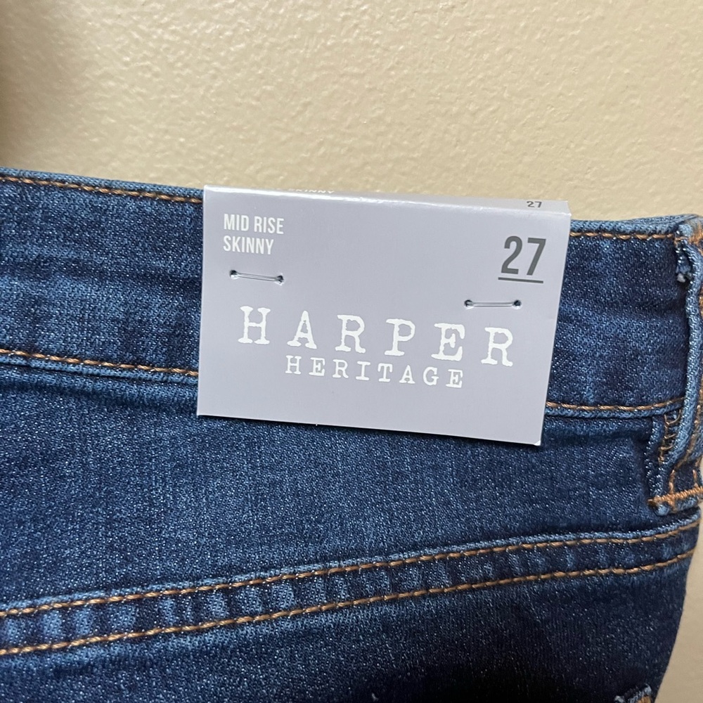 NWT Mid rise skinny jeans - Picture 4 of 4